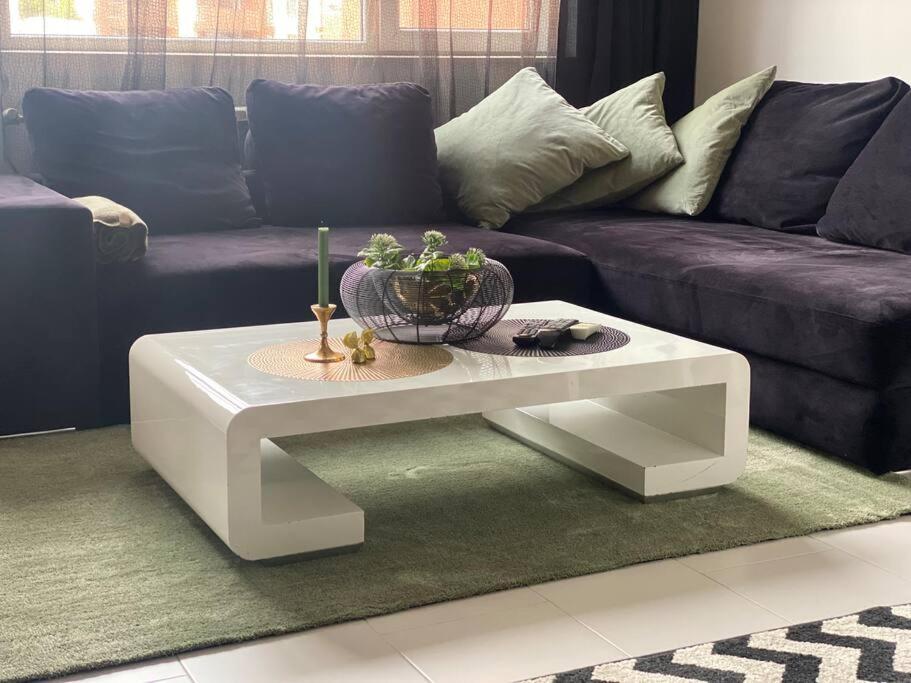 Lovely 1-bedroom With Free Parking *